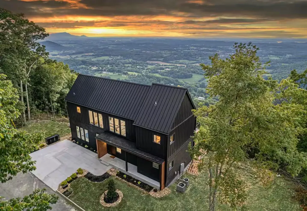 695 Shell Mountain Road Sevierville Tn two