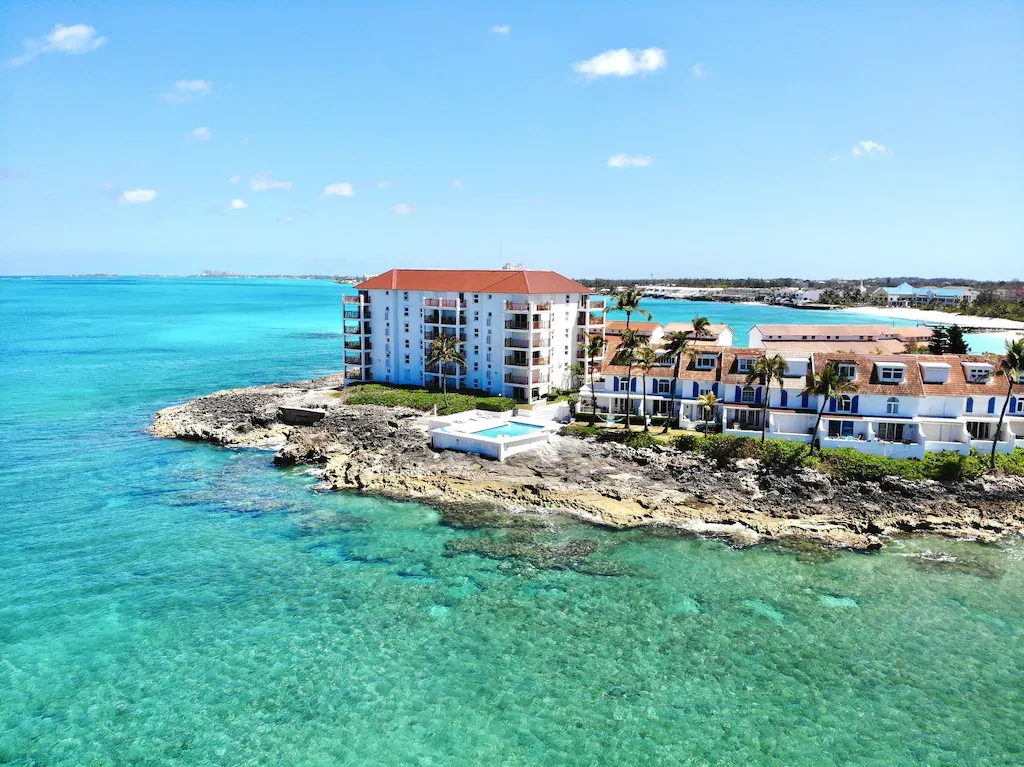 Delaporte Point Bahamas Oceanfront Fractional House three