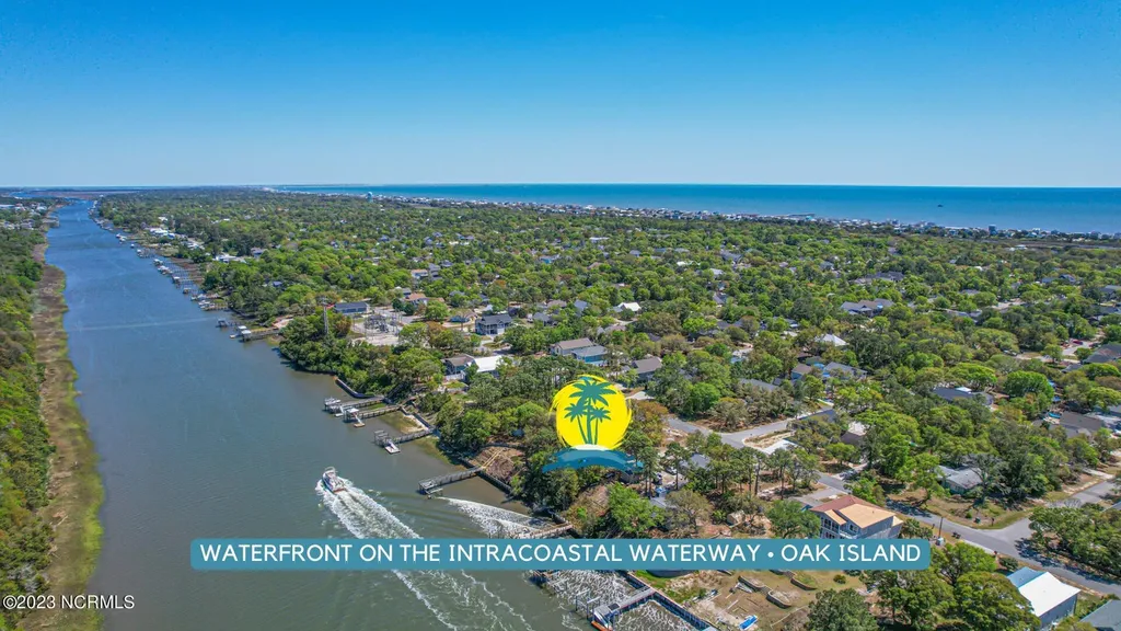 Inspiration Home 302 E Yacht Drive Oak Island, NC 28465 