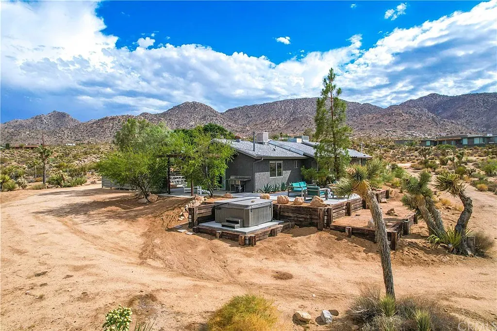 61875 Anaconda Dr, Joshua Tree main