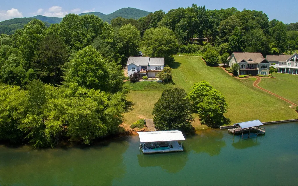 877 Ginger Ln, Hiawassee, Ga two