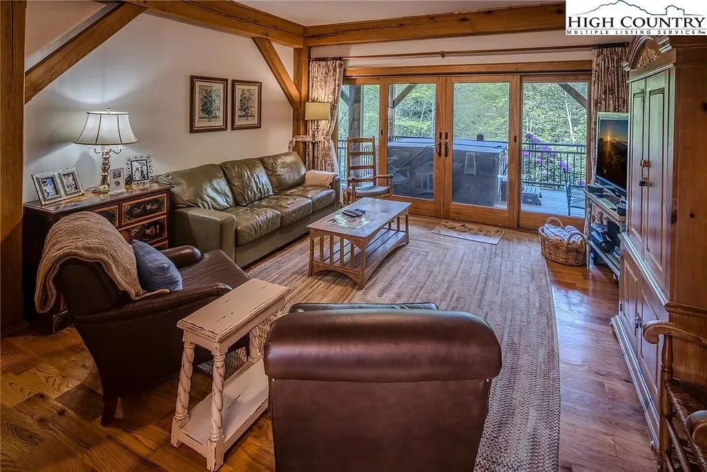Blowing Rock Nc 28605 